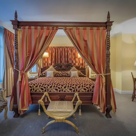 Riu Plaza The Gresham 4*