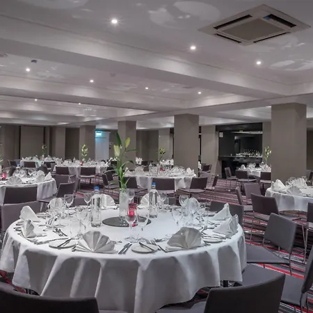 Riu Plaza The Gresham فندق