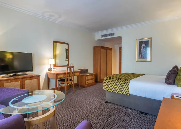 Riu Plaza The Gresham 酒店 4*