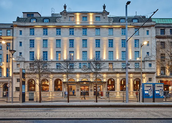 Riu Plaza The Gresham 酒店