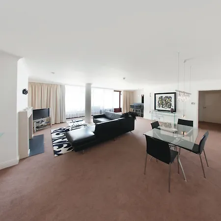 Hotell Riu Plaza The Gresham