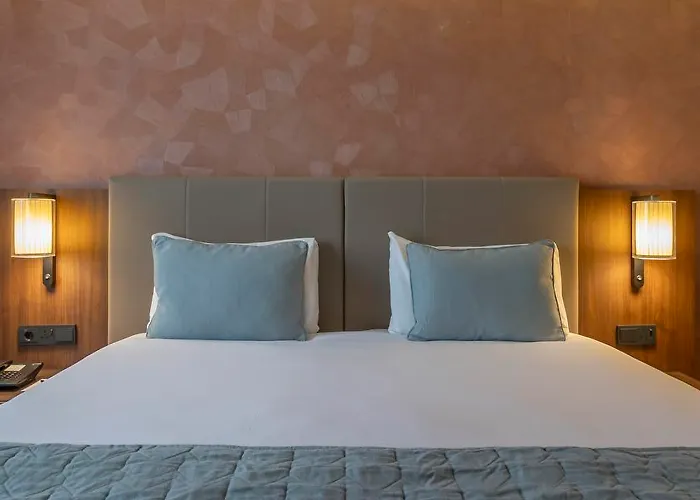 Riu Plaza The Gresham Hotell