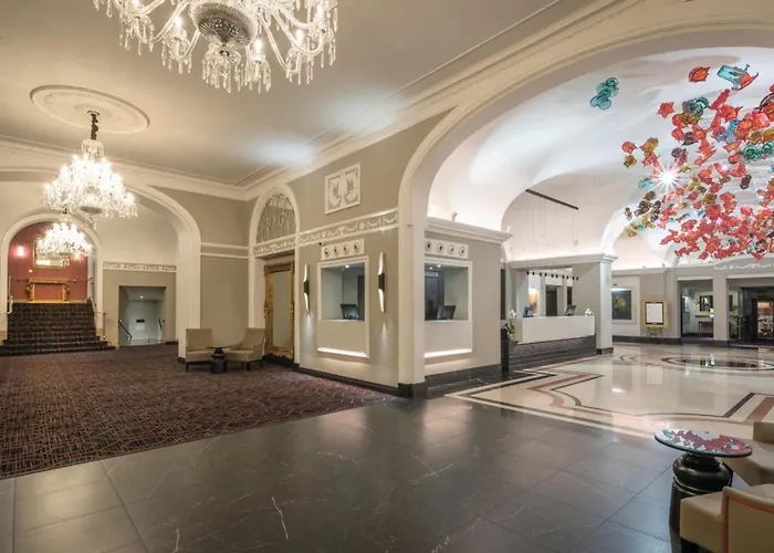 Riu Plaza The Gresham 4*