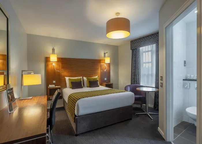 Riu Plaza The Gresham 4* ダブリン