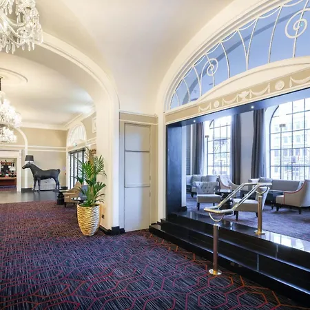 酒店 Riu Plaza The Gresham 4*