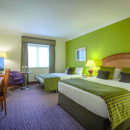 Hotel Riu Plaza The Gresham 4*