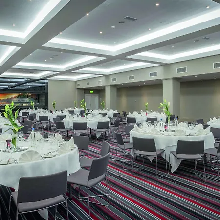 Riu Plaza The Gresham 酒店 4*