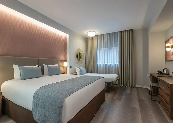 Riu Plaza The Gresham 4*