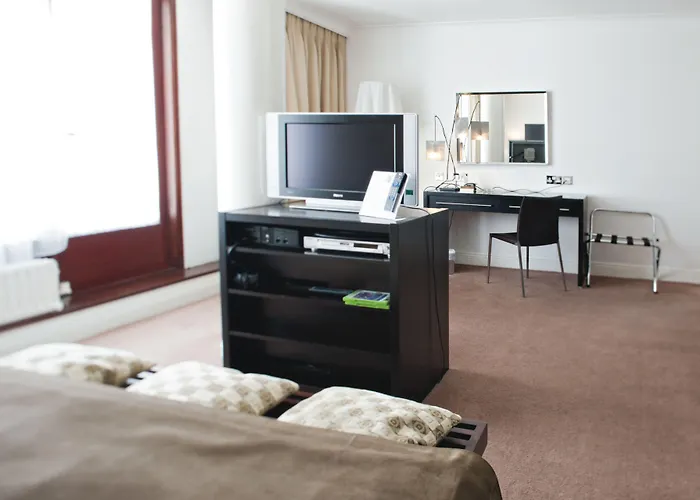 Riu Plaza The Gresham Отель